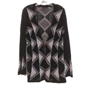 Nic + Zoe Size Mediu Boho Geometric Knit Cardigan Black and White Waist